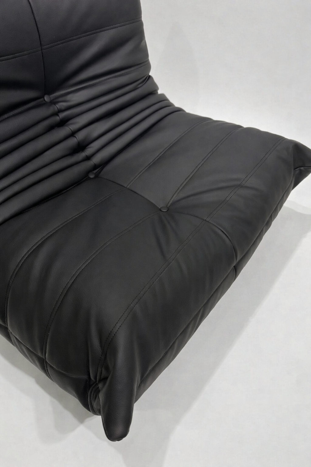 Somoneo | Romi Lounge Chair